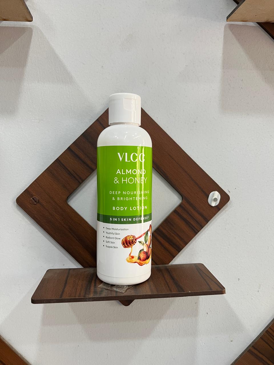 BODY LOTION ALMOND & HONEY